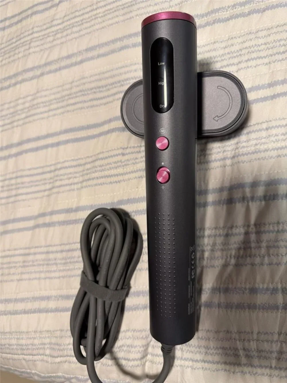 Travel Steamer for Clothes,100-220V Portable Iron,15s Heat